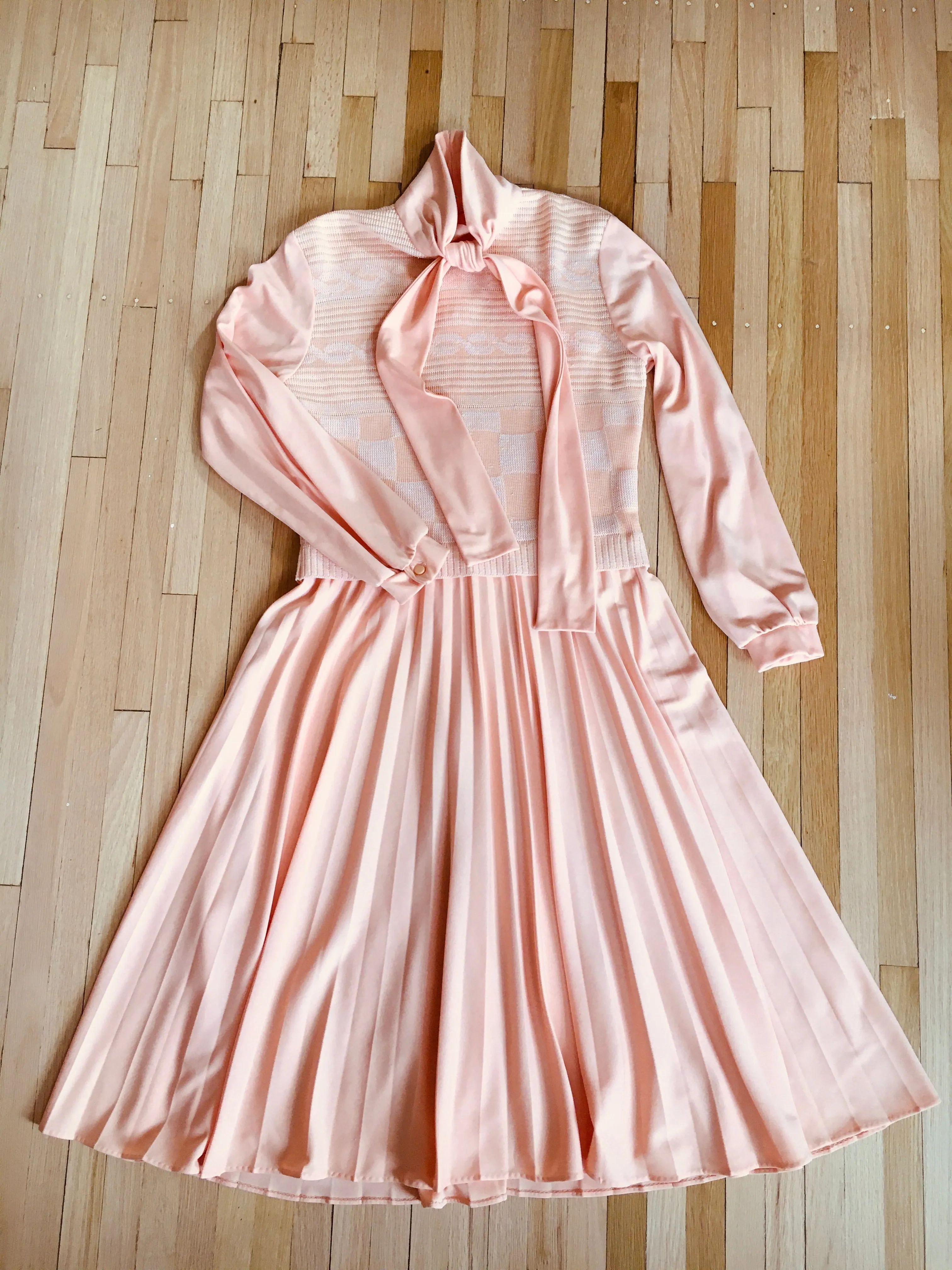 1970’s Salmon Colored Sweater Combo Dress