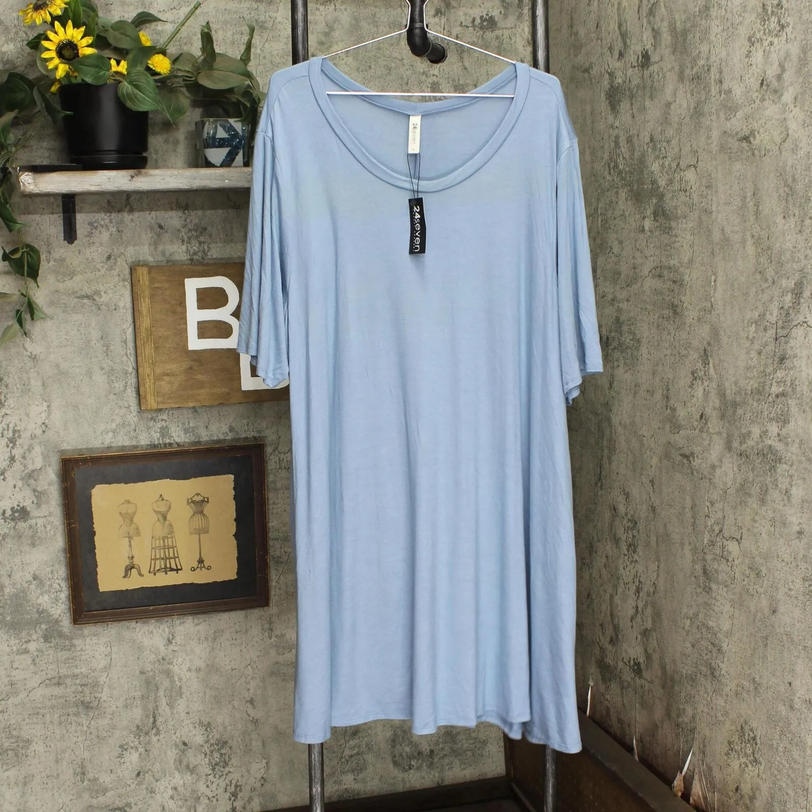 24seven Comfort Apparel Womens Plus Size Knee Length Pocket T-shirt Dress