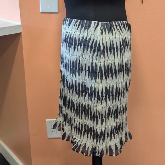 Akris 10 Silk Mini Skirt Boho Chic Textured Luxury Cream &amp; Gray Artsy Summer