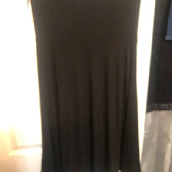 ANNE KLEIN Size M black strapless mini versatile can be worn as a skirt