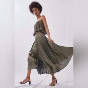 Anthropologie 2 Piece Pleated Metallic Skirt Set size US 8