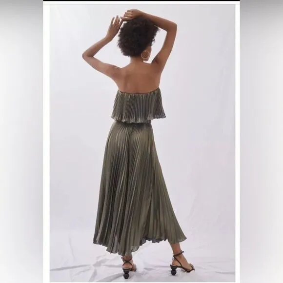 Anthropologie 2 Piece Pleated Metallic Skirt Set size US 8