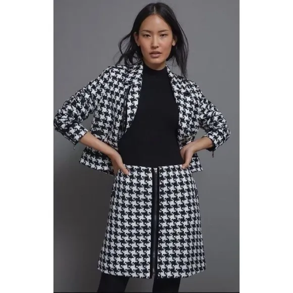 Anthropologie Black &amp;  White Evira Houndstooth Shine Tweed Zipper Mini Skirt NWT