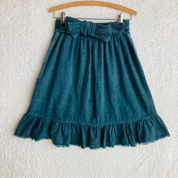 Anthropologie Pilcro Women’s teal Amora Ruffled Mini Skirt, Sz M