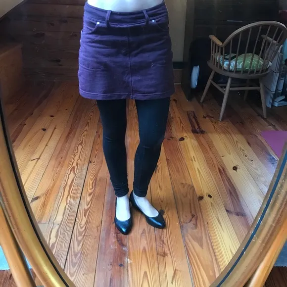 Athleta Maroon Black Skirt Leggings Combo, EUC XST