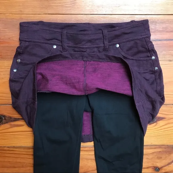 Athleta Maroon Black Skirt Leggings Combo, EUC XST