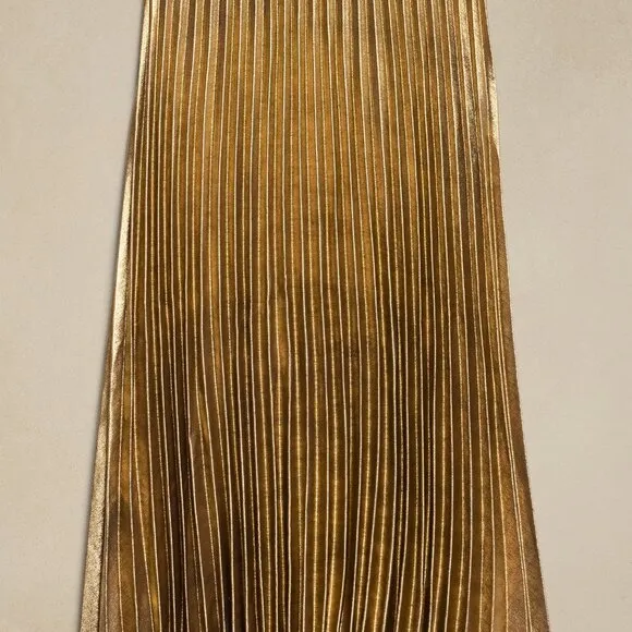 Banana Republic Factory Silver Lamé Pleated Midi Skirt, Size 8