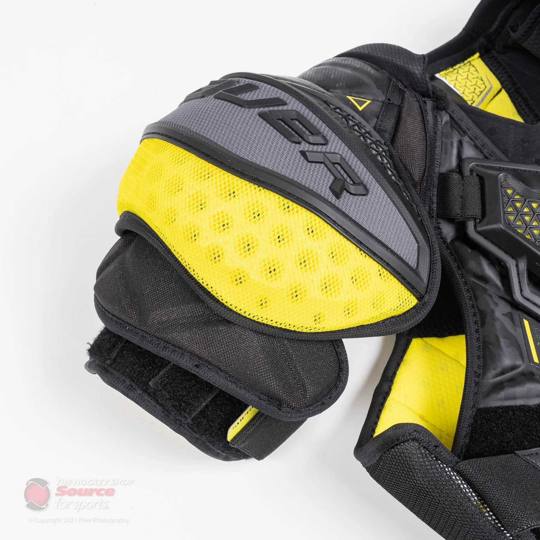 Bauer Supreme UltraSonic Junior Hockey Shoulder Pads