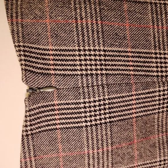 BCBGMaxAzria Wool Plaid Pencil Skirt with Pleated Back