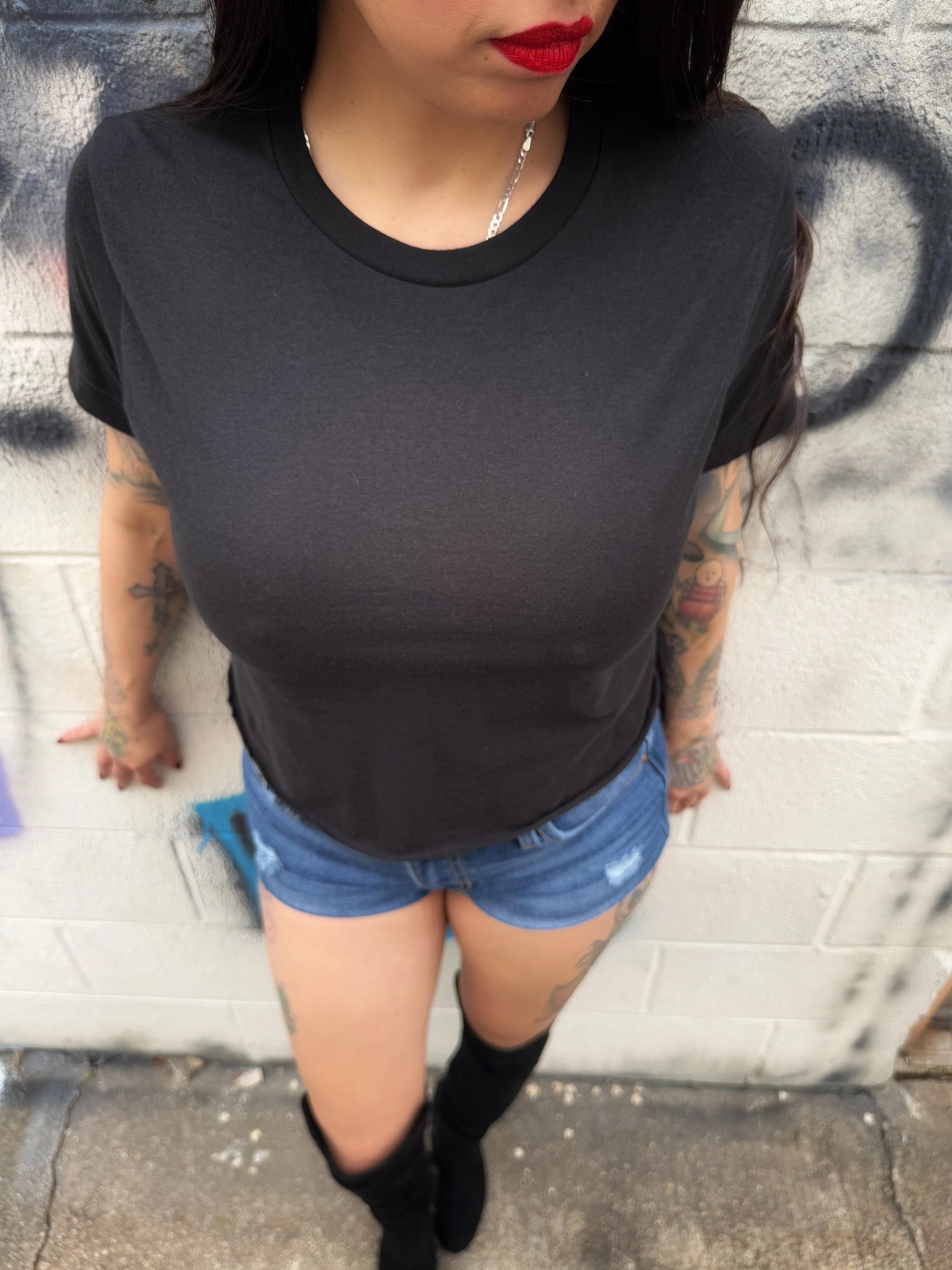 BLACK CROP TOP 1.0