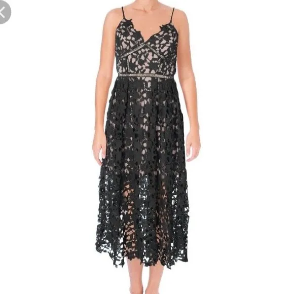 Black Midi Floral Lace Dress with scallop hems and stretch lining Size Small