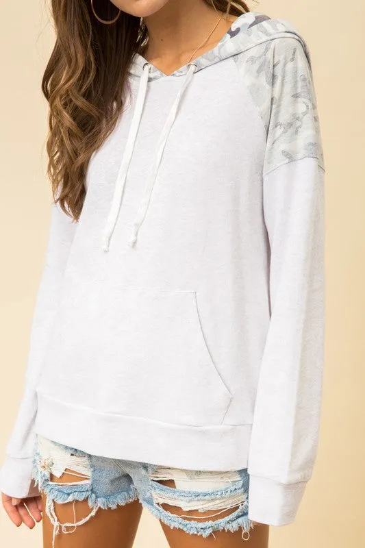 Camo Printed Contrast Hoodie
