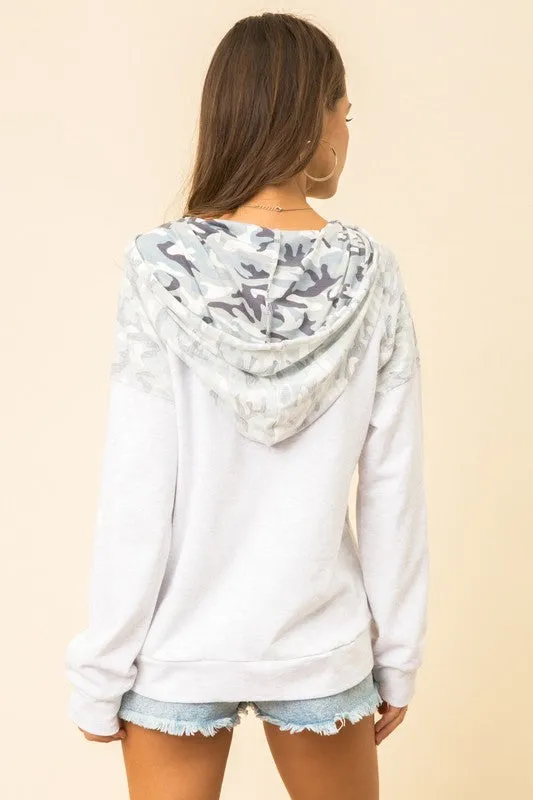 Camo Printed Contrast Hoodie