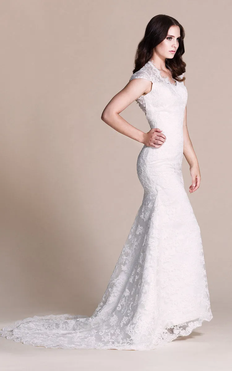 Cap-sleeved Mermaid Lace Dress With Keyhole Back-ZP_703930