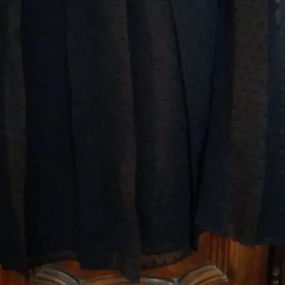 Club Monaco Black Silk Eyelash Chiffon Skirt Sz 6