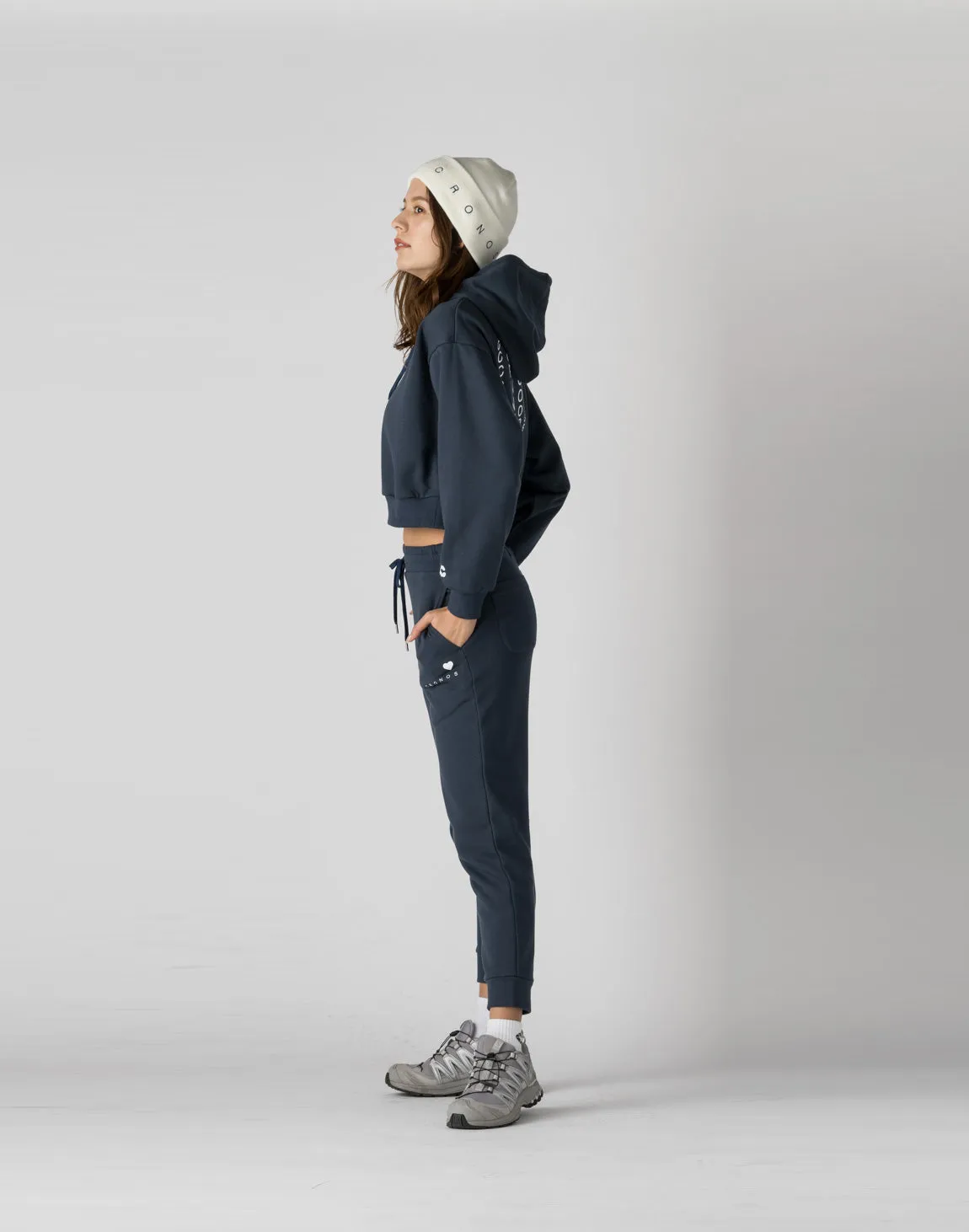 CRONOS WOMEN HEART LOGO SWEAT PANTS【NAVY】