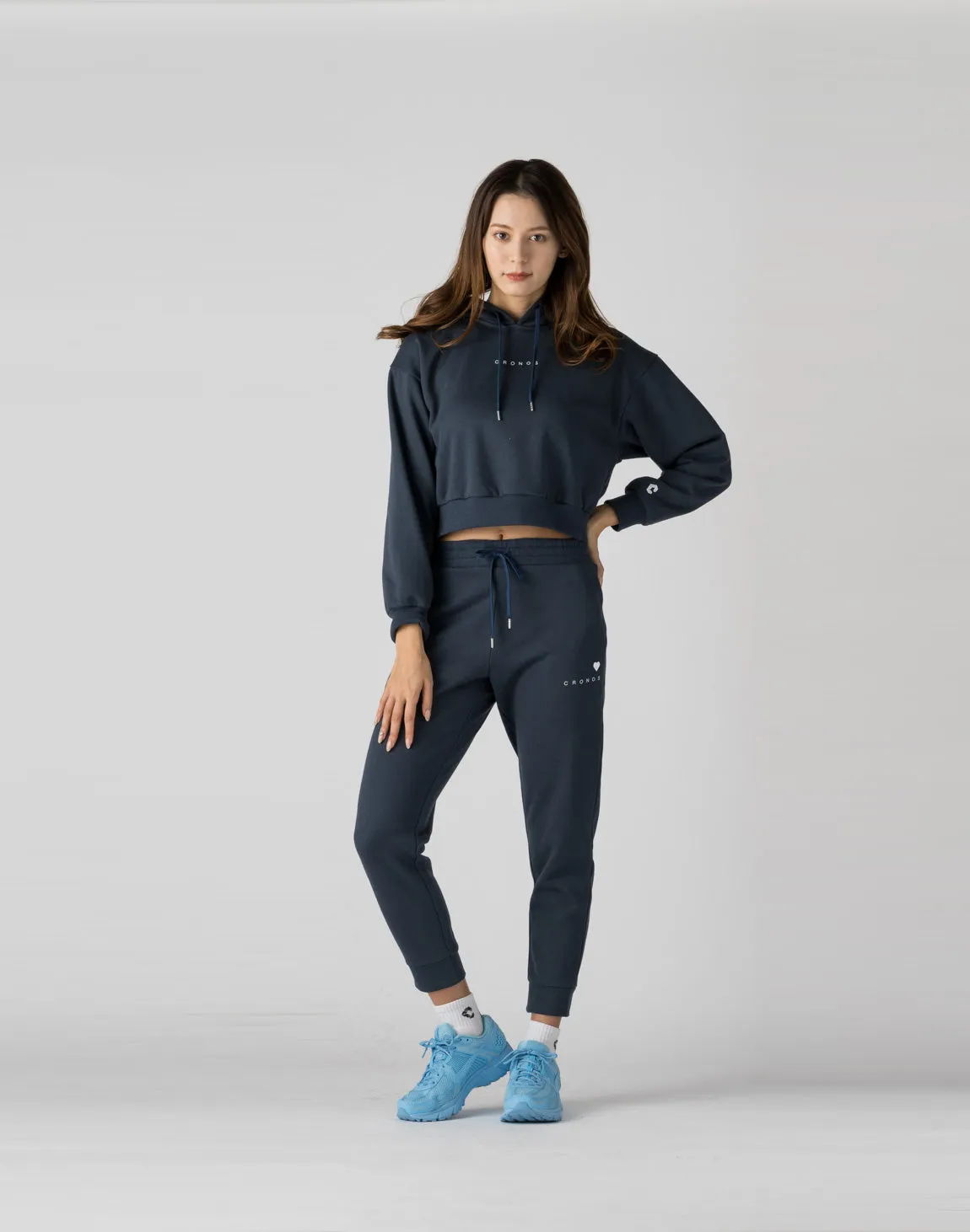 CRONOS WOMEN HEART LOGO SWEAT PANTS【NAVY】