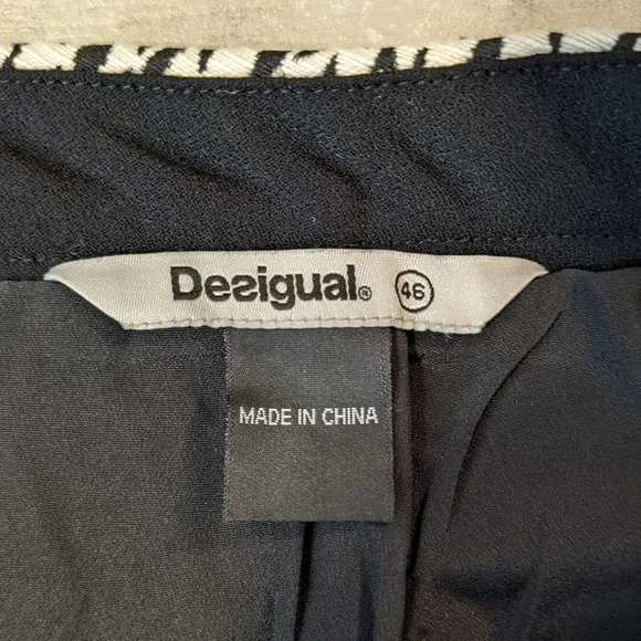 Desigual Black and White Embroidered Mini Skirt Size 46 (US 12)