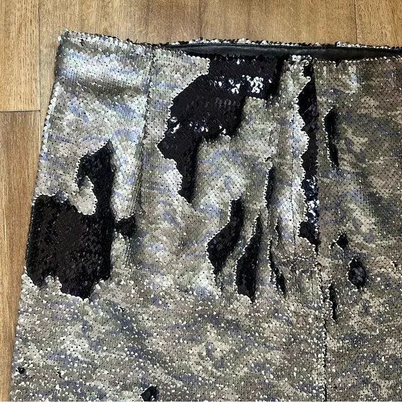 Free People Skinny Sequin Camo Mini Skirt Size 12