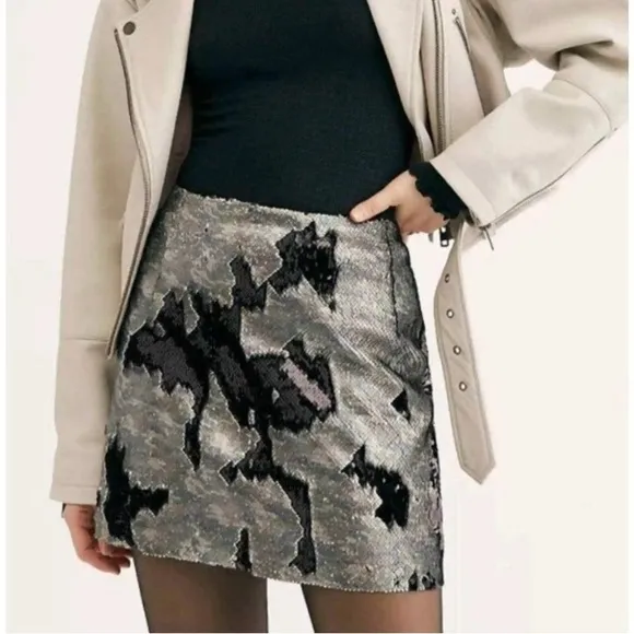 Free People Skinny Sequin Camo Mini Skirt Size 6
