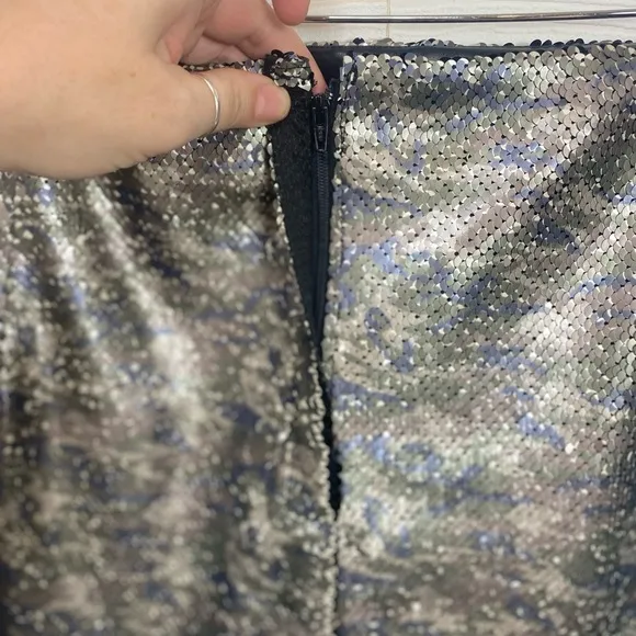 Free People Skinny Sequin Camo Mini Skirt Size 6