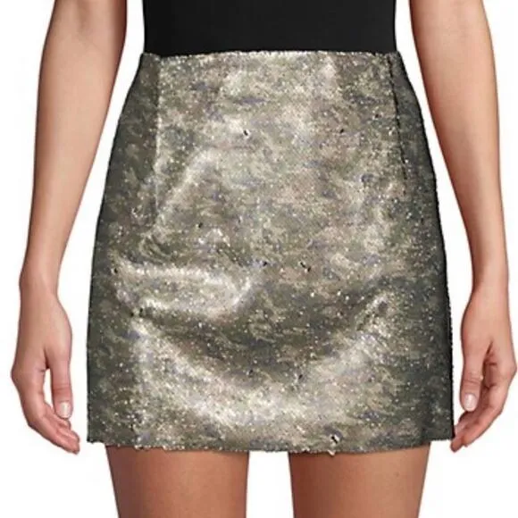 Free People Women's Black/Green Camo Reverse Sequin Stretch Mini Skirt sz 6