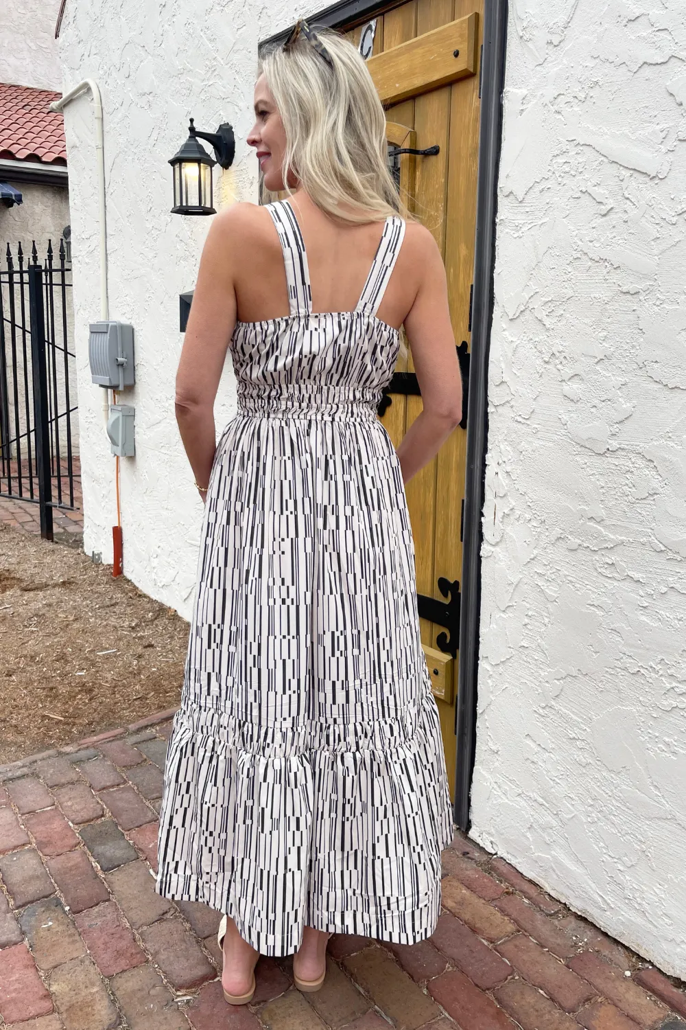 Geometric Striped Square Neckline Midi Dress