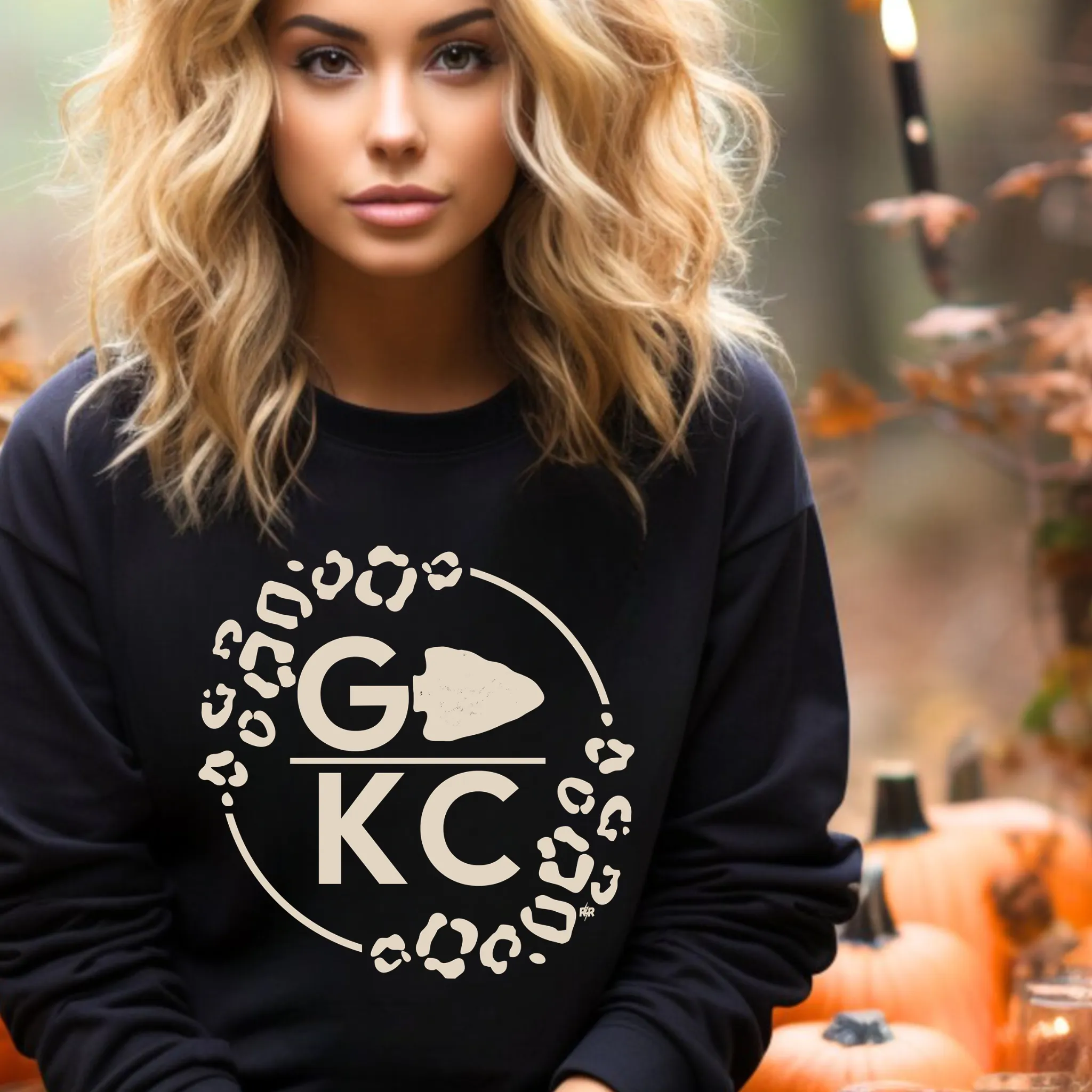Go KC Leopard Circle Black Sweatshirt