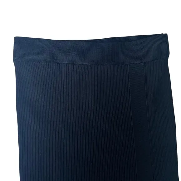GOOD AMERICAN Pleated Ribbed Midi Skirt In Black001
