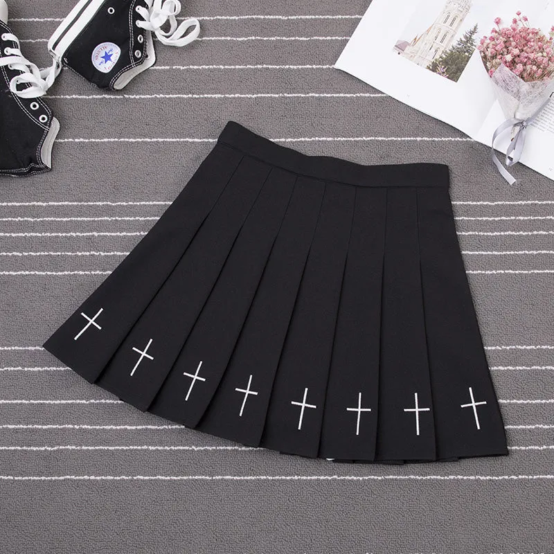 “GOTH EMBROIDERY” PLEATED SKIRT W041103REVIEW