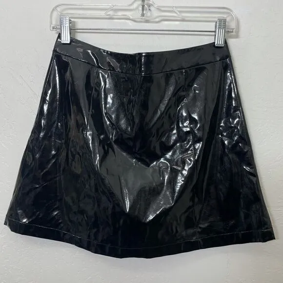 Guess Dylan Black Pleather Faux Leather Front Zip Mini Skirt size 2