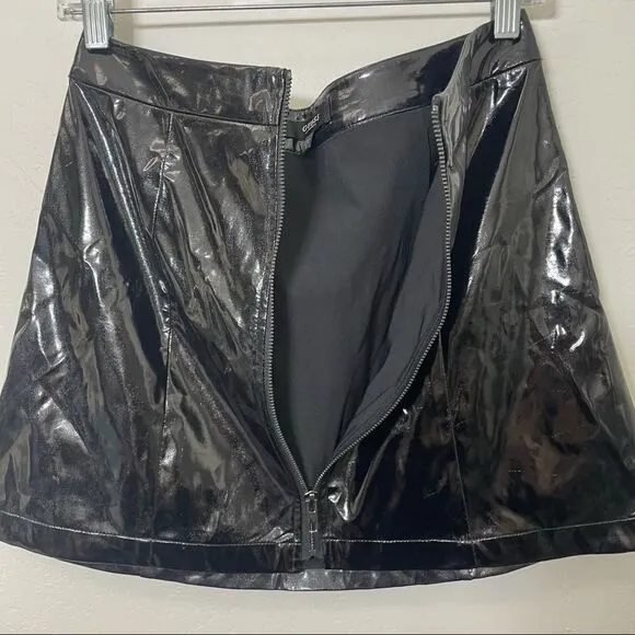 Guess Dylan Black Pleather Faux Leather Front Zip Mini Skirt size 2