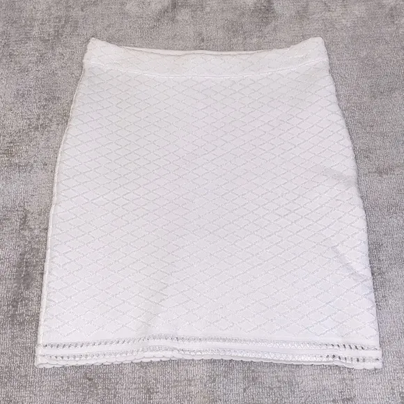 GUESS SKIRT