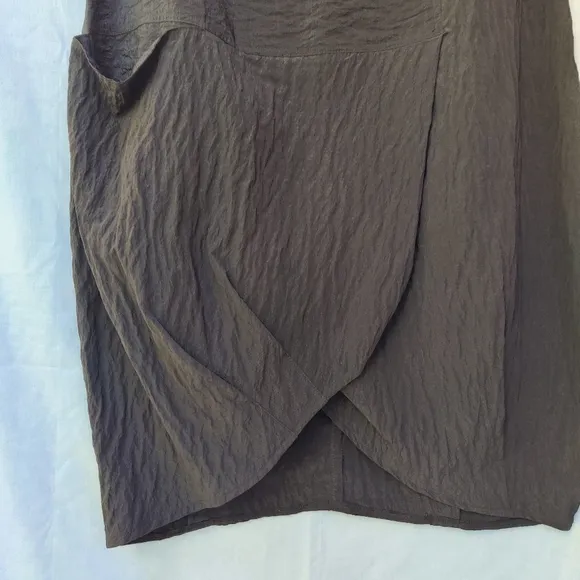 Hanna for La Journeé Crepe Satin Skirt