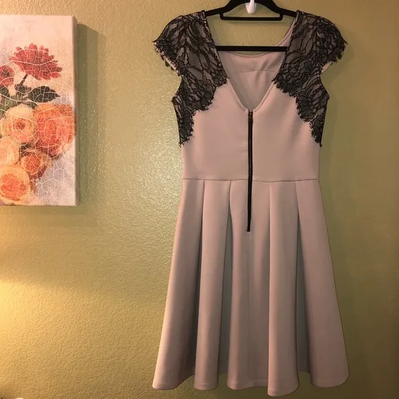 HP - Betsey Johnson Dress