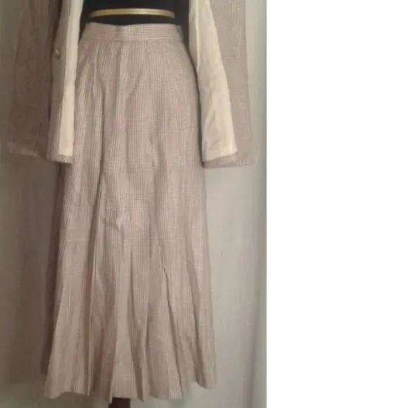 JH Collectibles 6 skirt 8 jacket suit pink gray plaid Lined 2 pcs Blazer Flaw