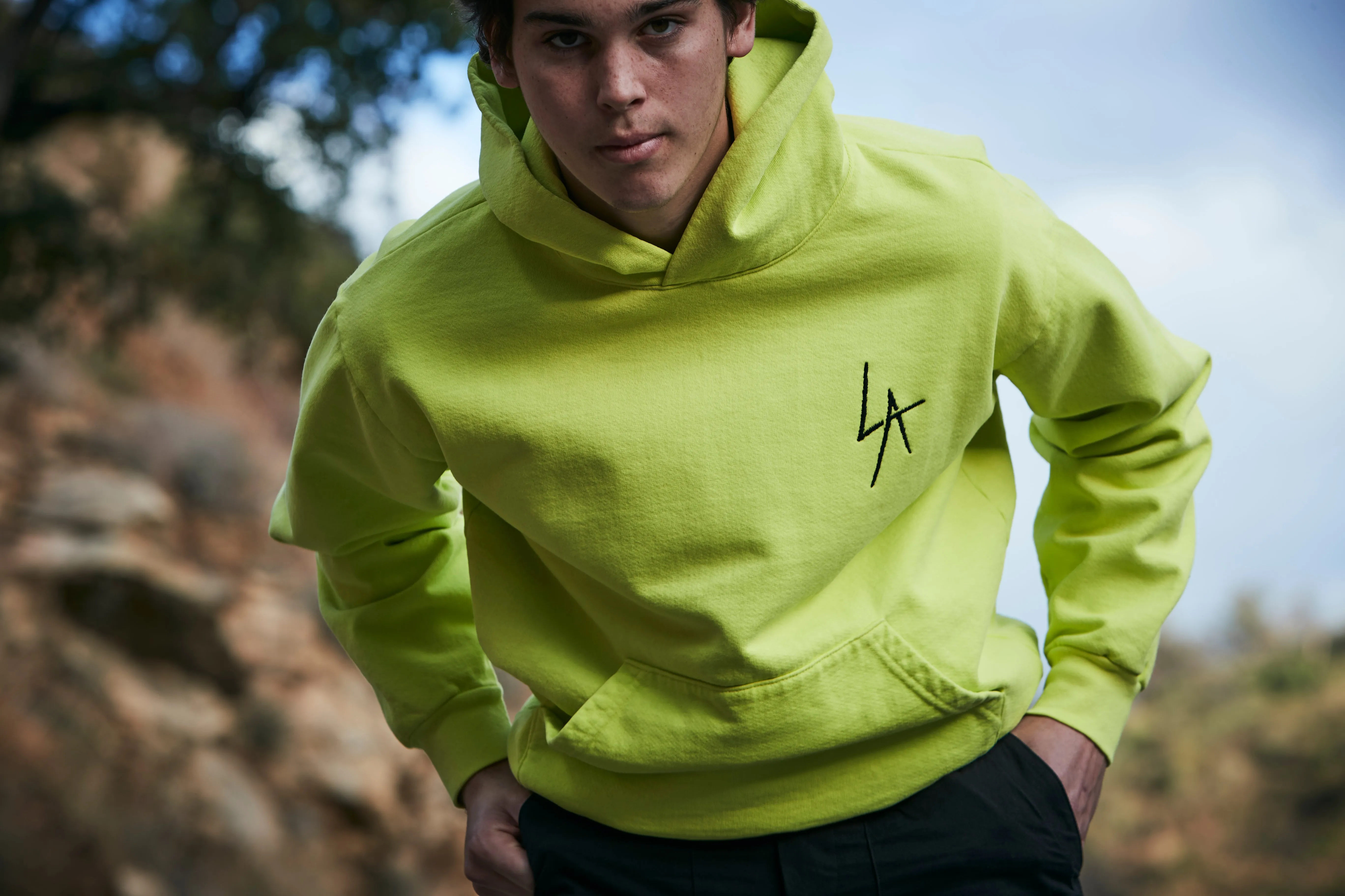 LA SLASH HOODED FLEECE