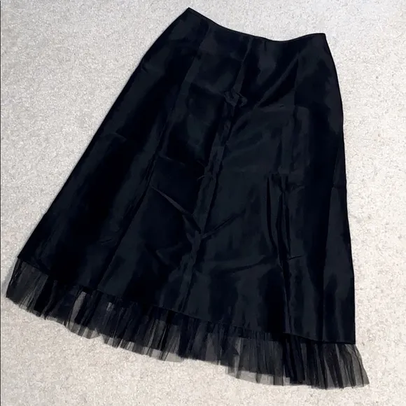 LAUNDRY by Shelli Segal Beautiful Black Skirt