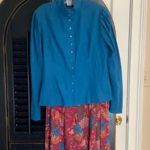 LAURA ASHLEY FLORAL SKIRT AND AQUA BLOUSE SET 14 &amp; 12-18MO MATCH