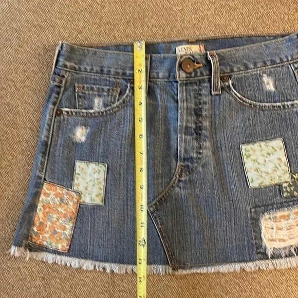 Levi’s 2000’s Patchwork Skirt Size 5