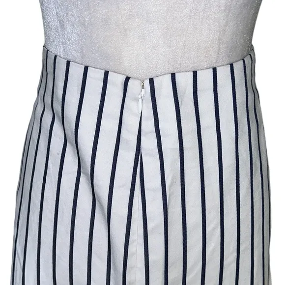 LN Kate Spade Broome Street Ink Blue &amp; White Striped Pleated Cotton Skirt - 10