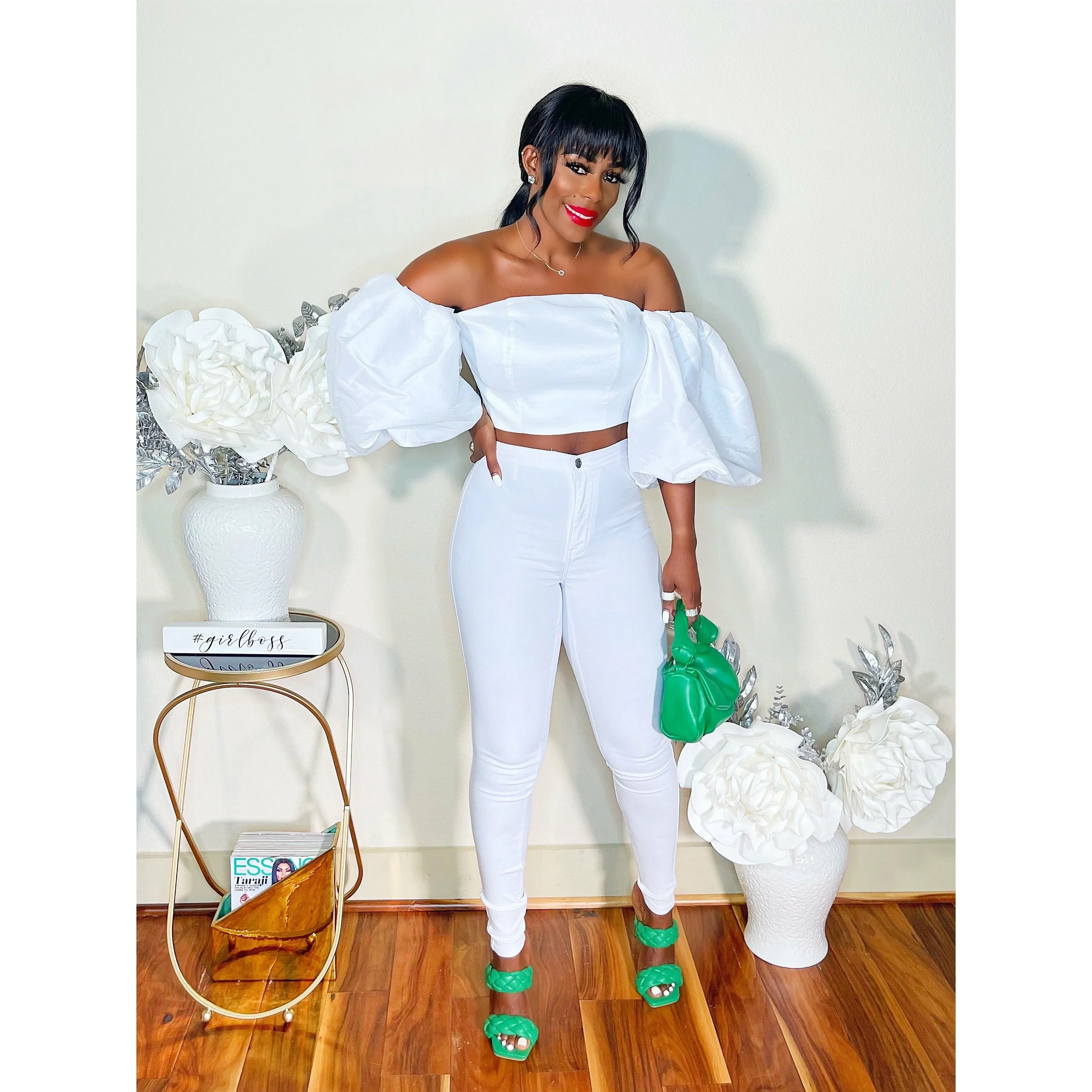 LOVE AT FIRST SIGHT LANTERN SLEEVES CROP TOP (WHITE)