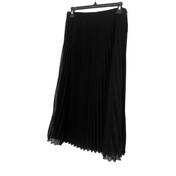 New  Vince Camuto Black Midi Complete Pleated Skirt. Sz S
