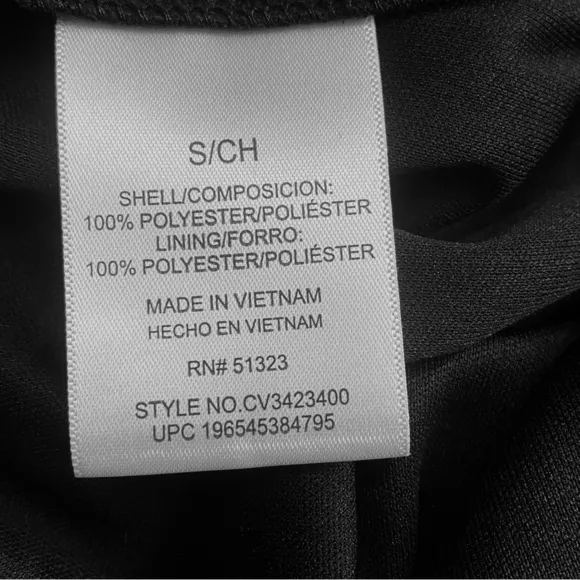 New  Vince Camuto Black Midi Complete Pleated Skirt. Sz S