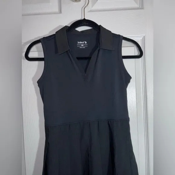 NWT BEALEAF Laureate UPF 50  Sleeveless Pleated Skirt Black Sports Dress