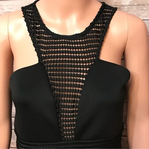 NWT Guess Sleeveless black midi dress