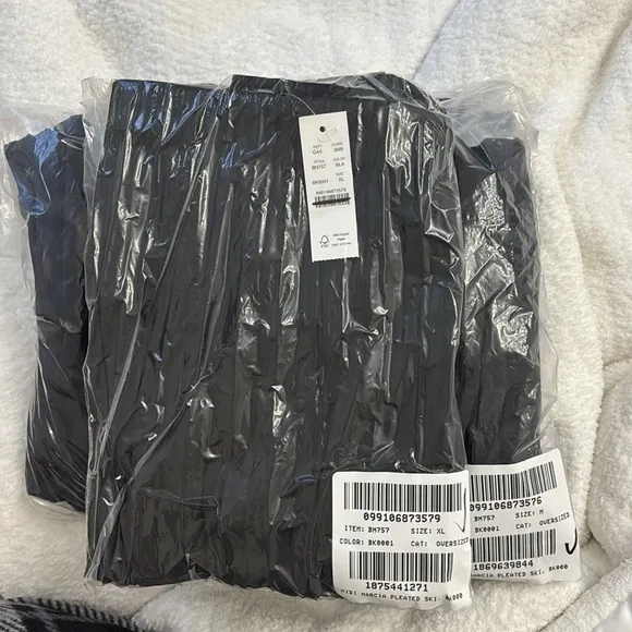 NWT J. Crew Gwyneth pleated slip skirt in Black Lagenlook