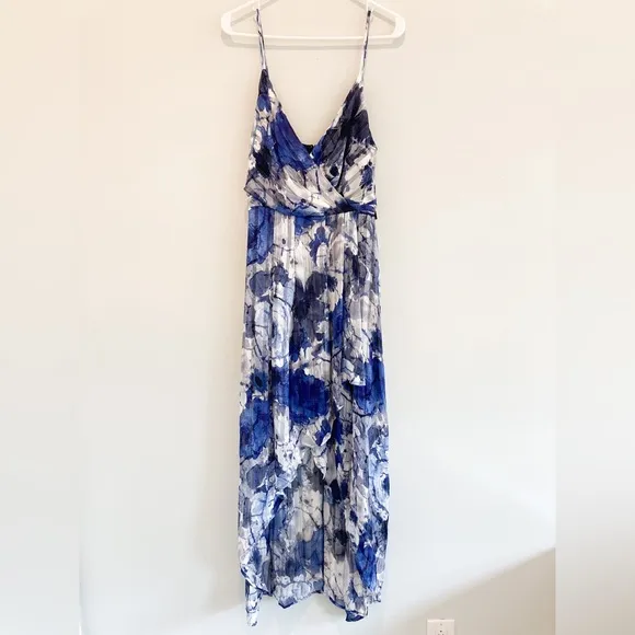NWT Lulu’s An Enchanting Dream Navy Multi Print High-Low Maxi Dress Size L