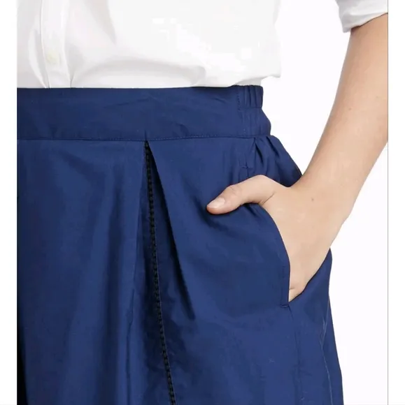 NWT Vineyard Vines Pleated Eyelet Full Skirt sz8 Navy  BinB