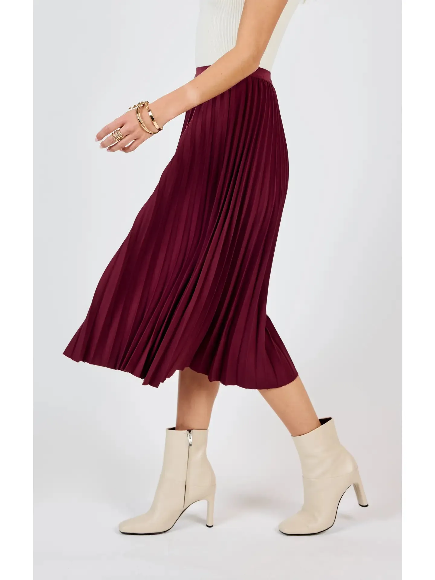 Pleated Midi Skirt {Wine}